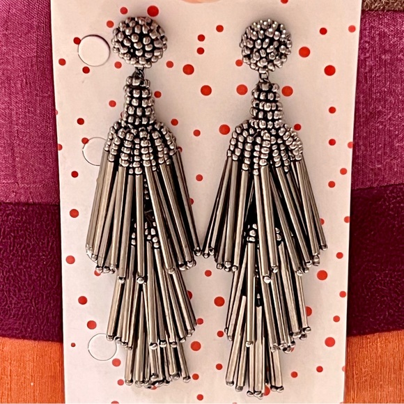 Deepa Gurnani Jewelry - NWT Deepa Gurnani Beaded Chandeliers Gunmetal